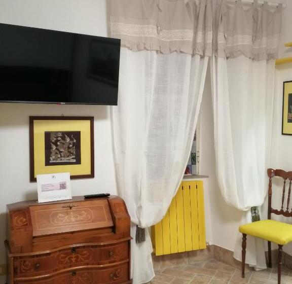 פנסיון Radici Etrusche Sutri