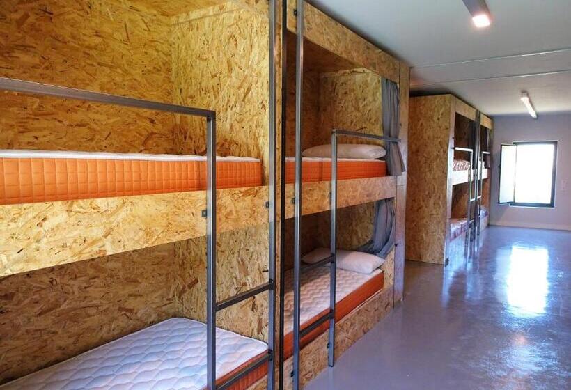 Albergue Santiago 15 Monforte