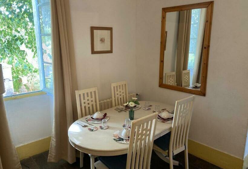 ベッドアンドブレックファースト 7 Dagnaud De La Tude Our Family Farmhouse Style Home With En Suite