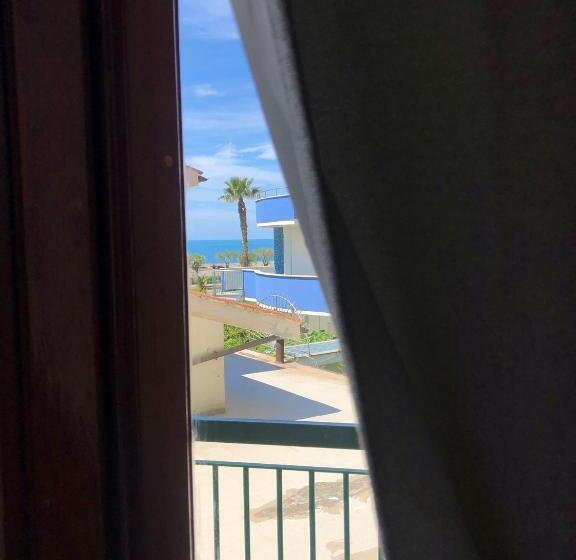 Bed and Breakfast Ad Un Passo Dal Mare