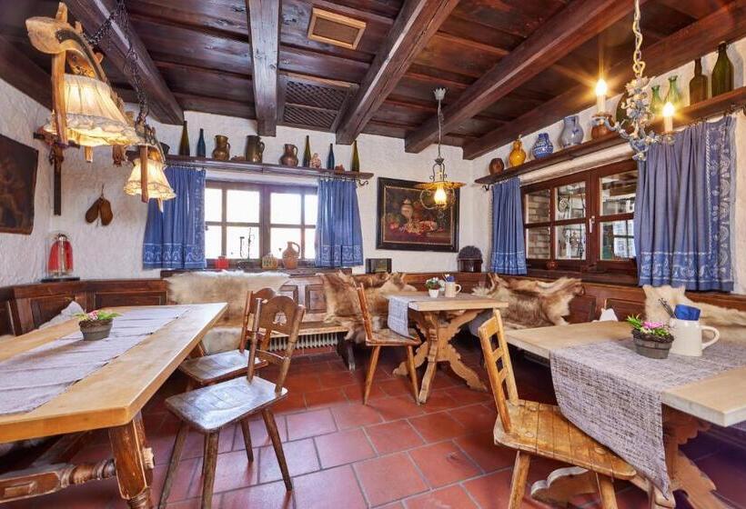 צימר Appartements Gasthof Schleifmühle Unterammergau