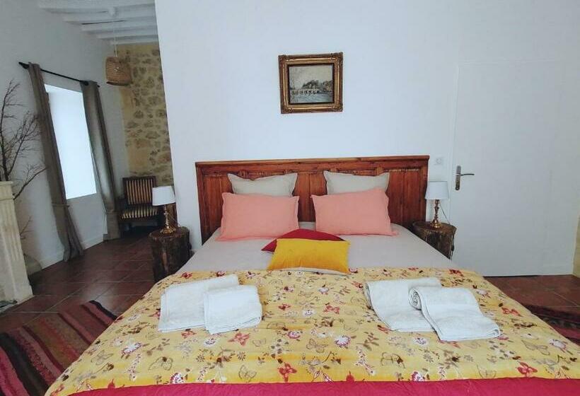 مبيت وإفطار Domaine De Gaïa, Piscine, Pétanque, Ping Pong, Proche Saint Emilion