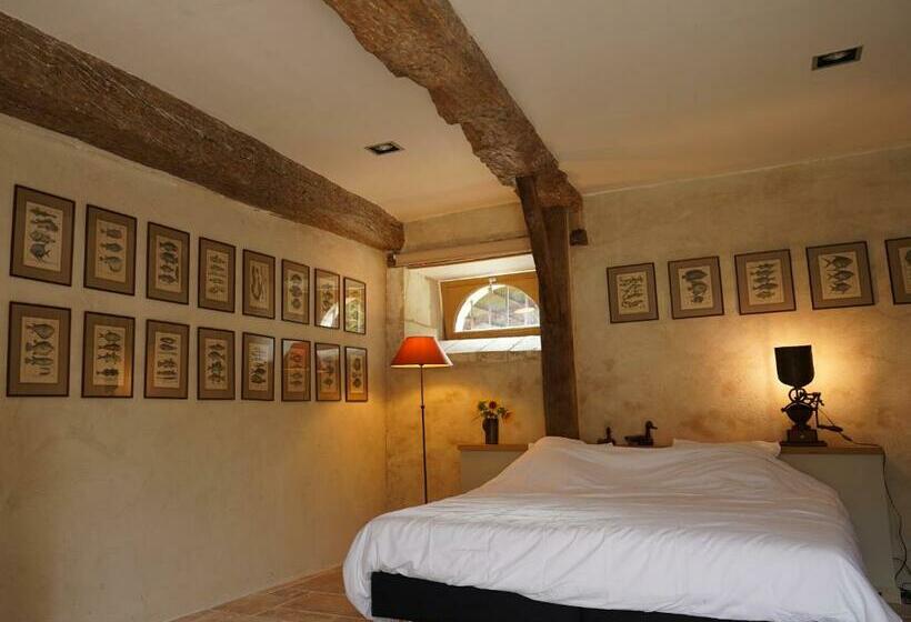 مبيت وإفطار Ferme Du Bois De Veude