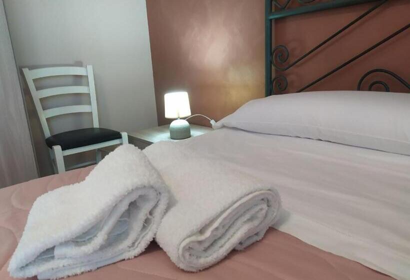 민박 Grotta Del Monaco