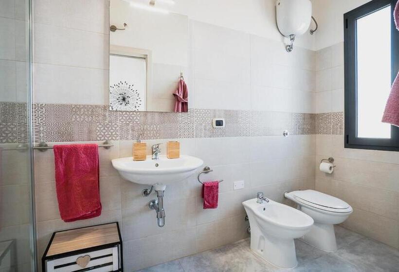 مبيت وإفطار La Luna Nel Pozzo