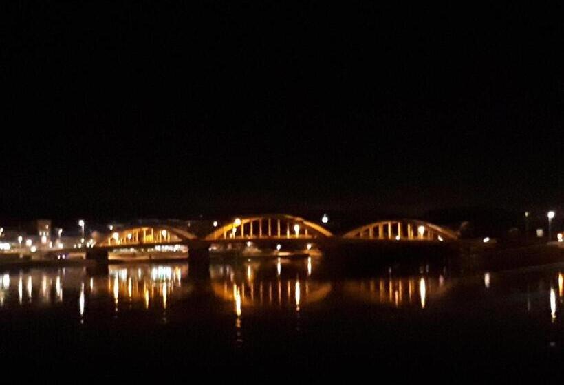 צימר Le Moulin Neuf De Parenty