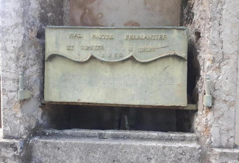 צימר Le Moulin Neuf De Parenty