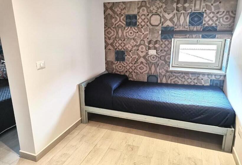 ベッドアンドブレックファースト Le Métro