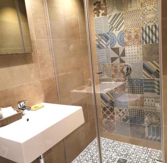 ベッドアンドブレックファースト Le Métro