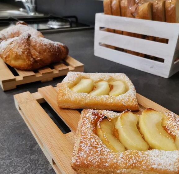 ベッドアンドブレックファースト Le Métro