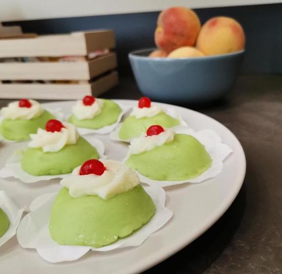 ベッドアンドブレックファースト Le Métro