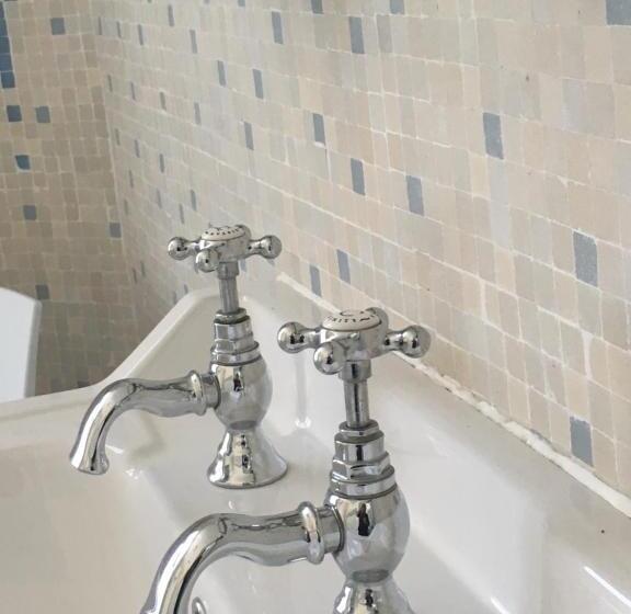 住宿加早餐  Manoir De L Epine