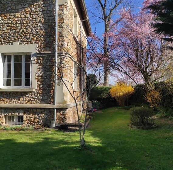 Bed and Breakfast Pavillon C.r