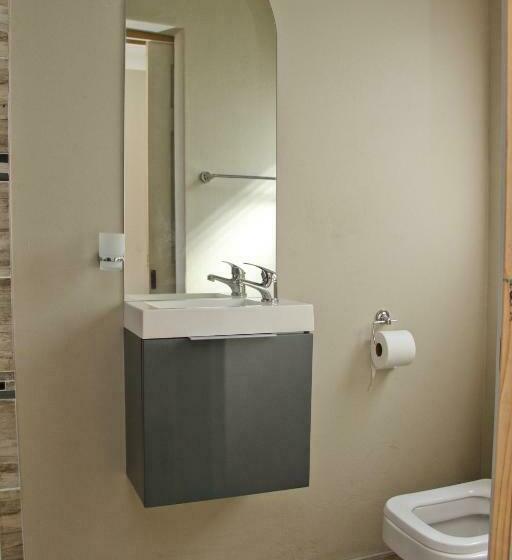 تختخواب و صبحانه The View Guesthouse