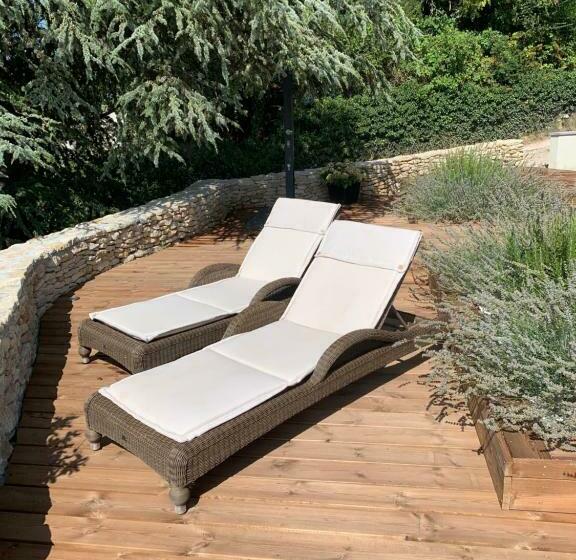 Bed and Breakfast Villa Domitia Chambre D Hôtes Luberon