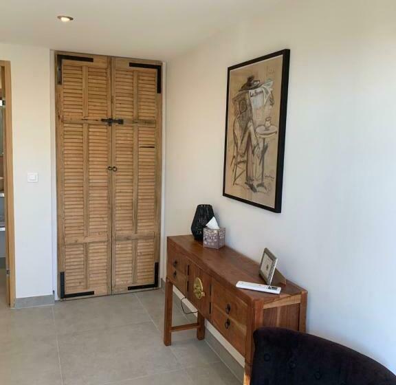 Bed and Breakfast Villa Domitia Chambre D Hôtes Luberon