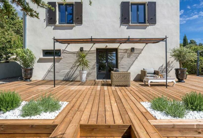 Bed and Breakfast Villa Domitia Chambre D Hôtes Luberon