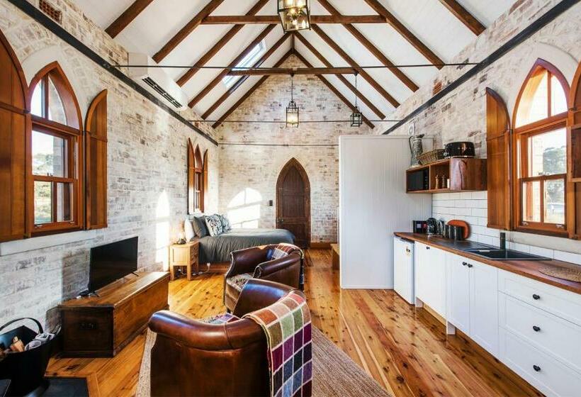 مبيت وإفطار Wilgowrah Church   Wilgowrah   A Country Escape
