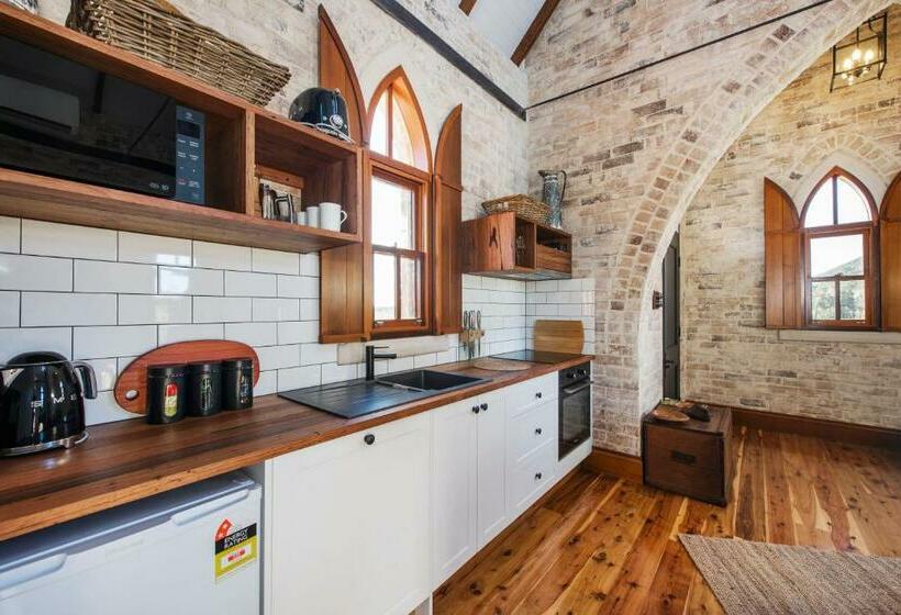 Bed and Breakfast Wilgowrah Church   Wilgowrah   A Country Escape