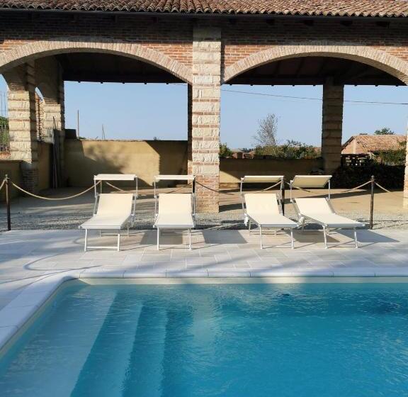 בית מלון כפרי Agriturismo Airale