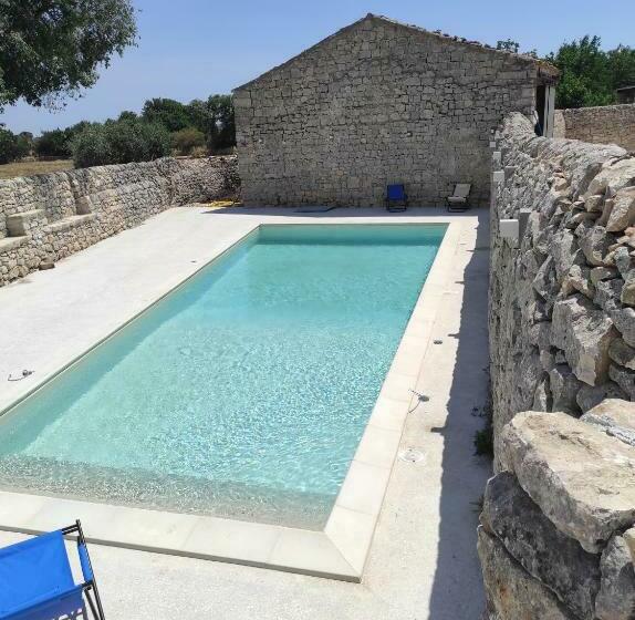 Отель Agriturismo Fondo Paliemmu B&b