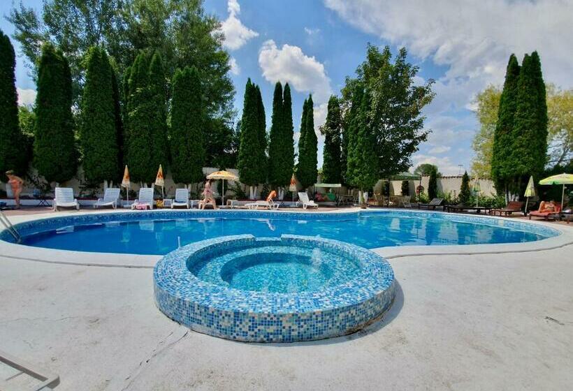 Отель Club 2008