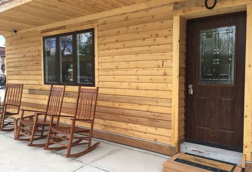 فندق Creekside Downtown Vacation Suites, Only Adults 25 Or Older