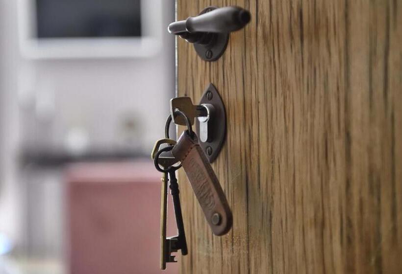 בית מלון כפרי La Maison De Lourmarin