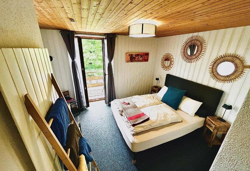 فندق Hôtel Restaurant Les Cernets Swiss Lodge Ssh