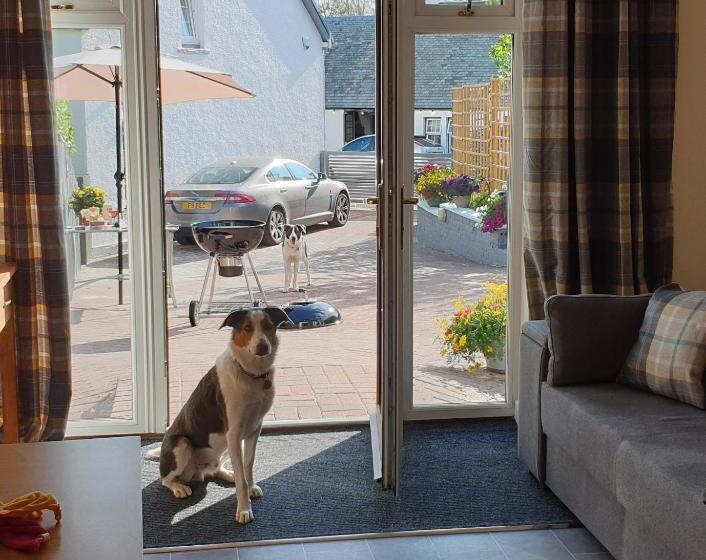 펜션 Braeside Guest House, Loch Lomond