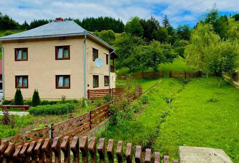بنسيون Casa Agroturistica Tarancuta Din Vatra Moldovitei