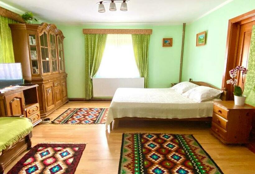 بنسيون Casa Agroturistica Tarancuta Din Vatra Moldovitei