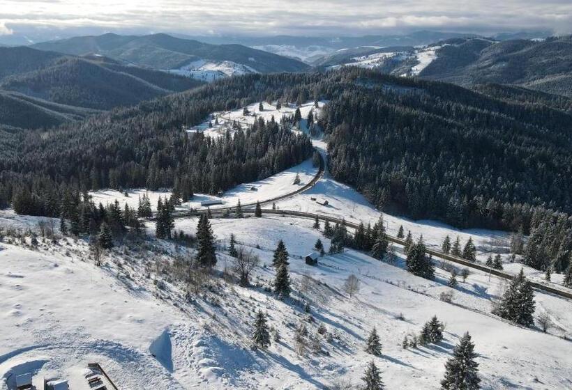 بنسيون Casa Agroturistica Tarancuta Din Vatra Moldovitei