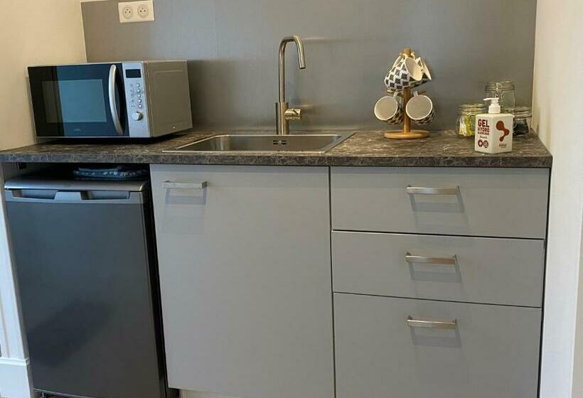 펜션 Château De Chatenay   Macon