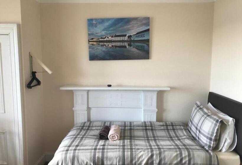 ペンション Eilidh’s Guest House