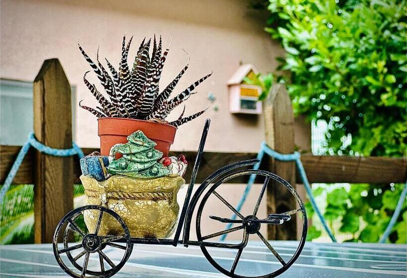 ペンション Far West