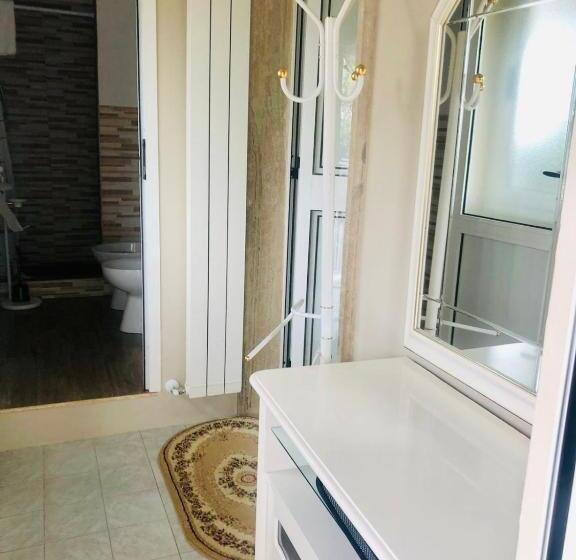 ペンション Far West