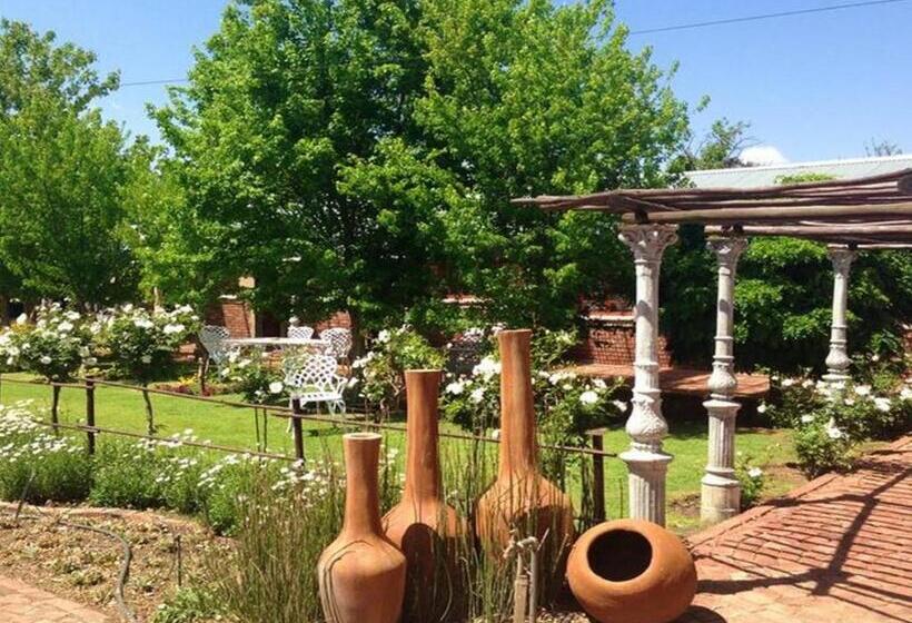 膳宿费 Gracias Guest House