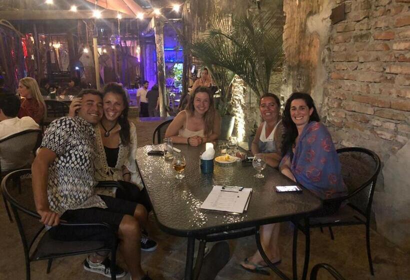 פנסיון Mini Hostal Cultural De Mazatlán