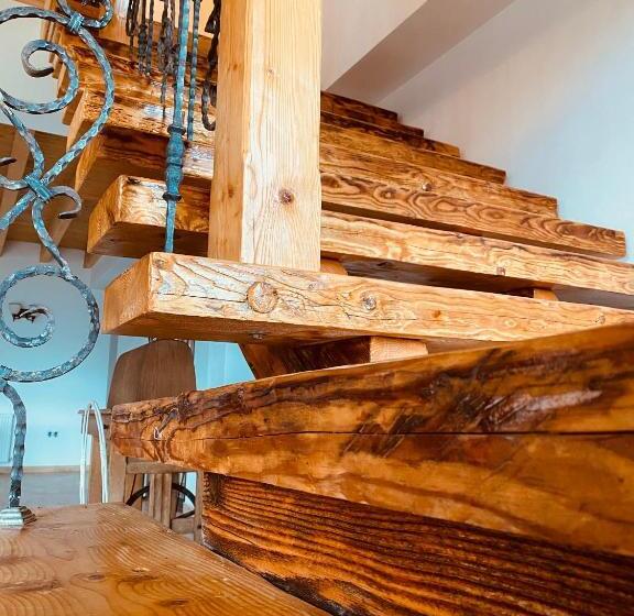 Пансион Panoramic Sus In Deal