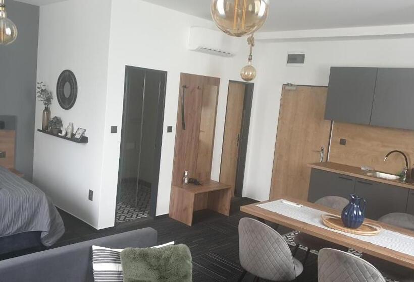 פנסיון Penzión Mamut Revúca