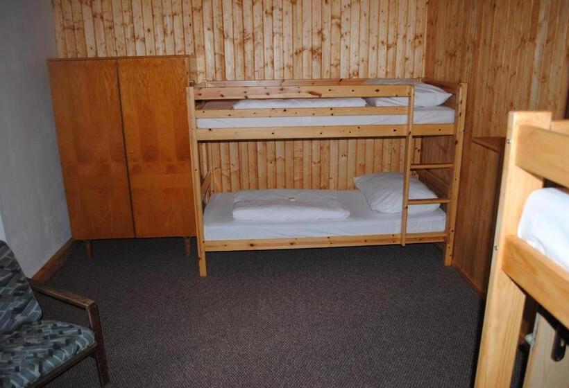 ペンション Penzion A Restaurace Kamínek