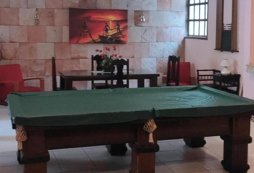 פנסיון Pousada Canavieiras Frederic