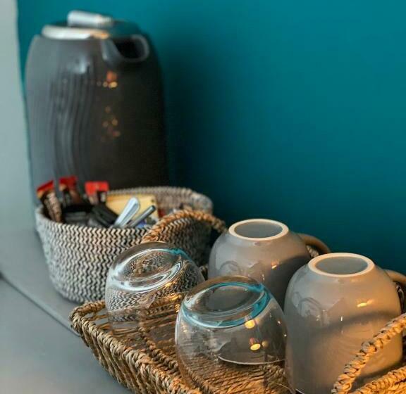 פנסיון Shore Street Apartments