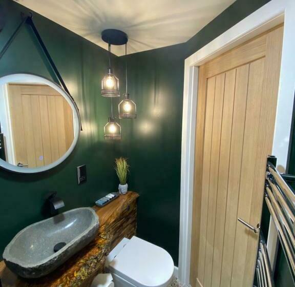 פנסיון Shore Street Apartments