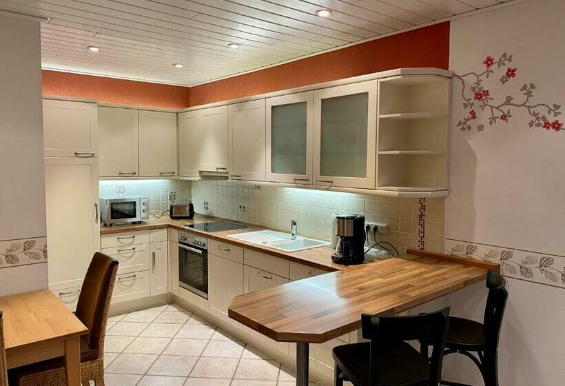 ペンション Winzerhaus Im Oberdorf   Fewo U Zimmer   Auch Kombinierbar