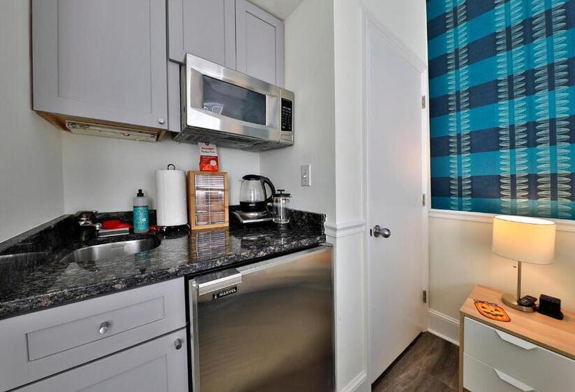 Good Hotels Boston