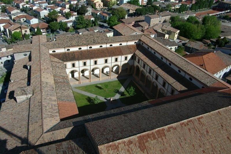 הוסטל Antico Convento San Francesco