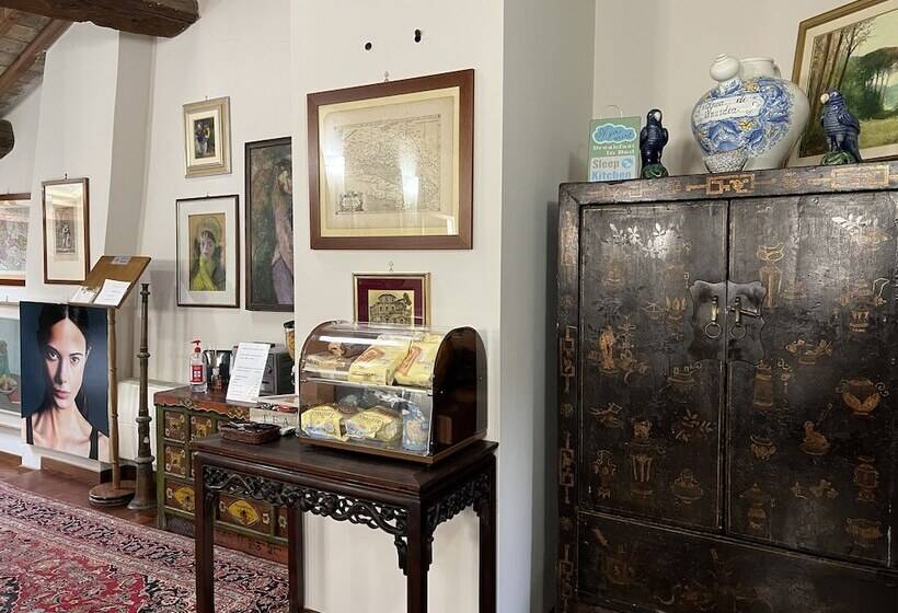 تختخواب و صبحانه A Casa Di Paola Suite