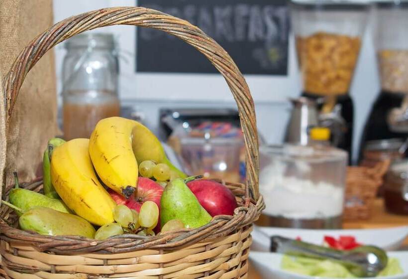 Bed and Breakfast Camara